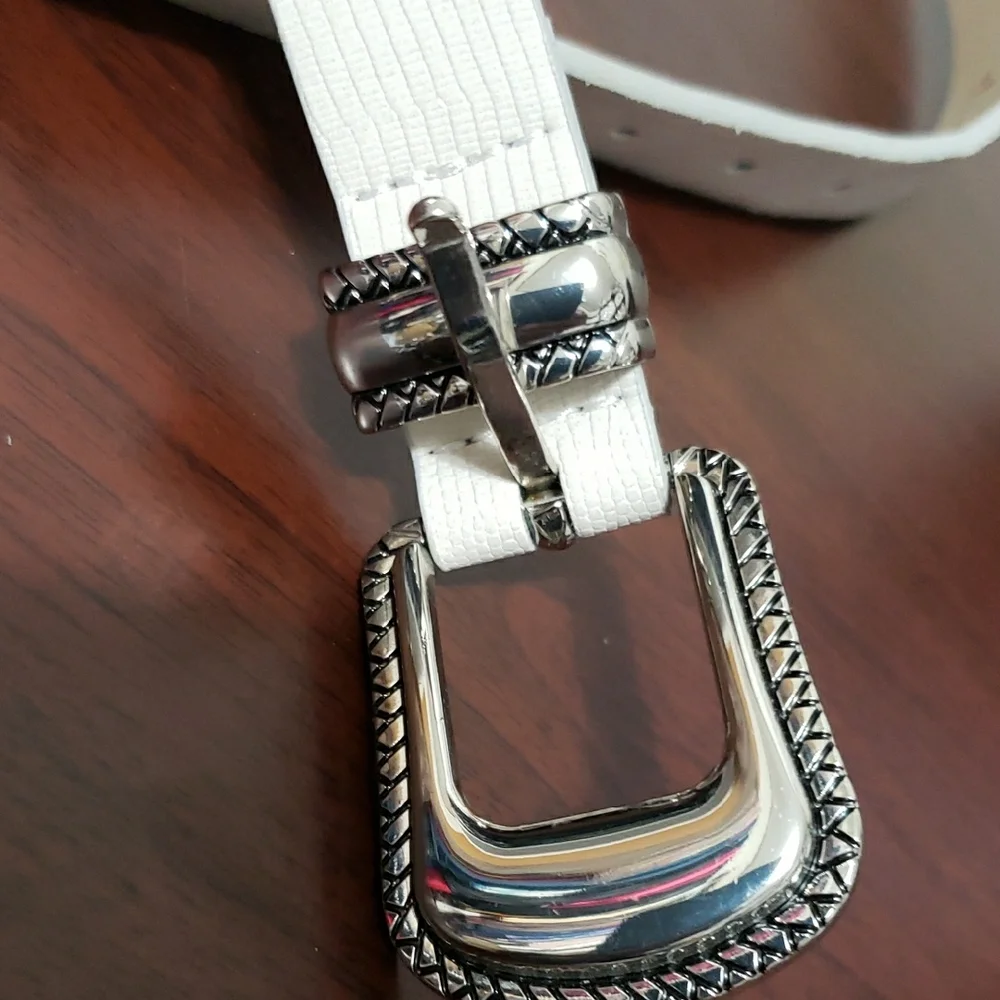 BKE Western Elegant Cream‎ Belt with Silver Buckle